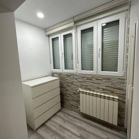 Cozy 1-Bedroom Apartment Madrid Extérieur photo